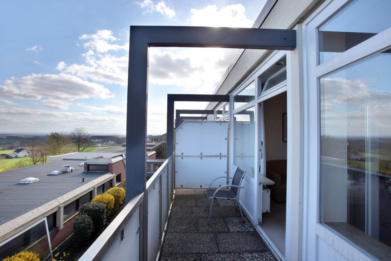 Hotel Wiehen-Therme Hullhorst Bagian luar foto